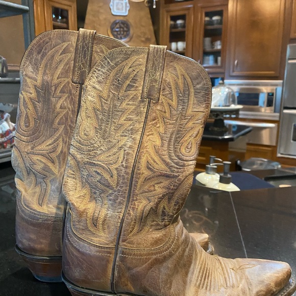 lucchese 1883 mad dog goatskin boots